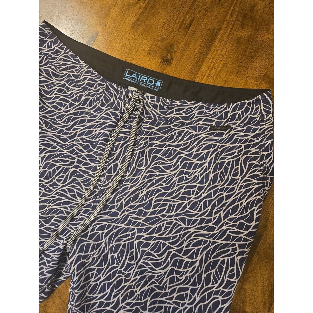 Laird Mens Swim Trunks Size 36 Board Shorts Graphic Print Pocket Zip Fly Tie